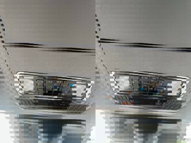 New 2025 Ford F350 Lariat w/ Black Appearance Package image 28