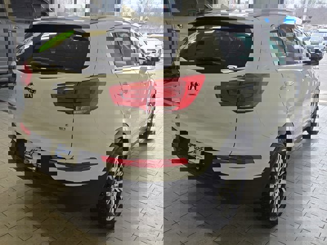 Used 2015 Kia Sportage EX image 12