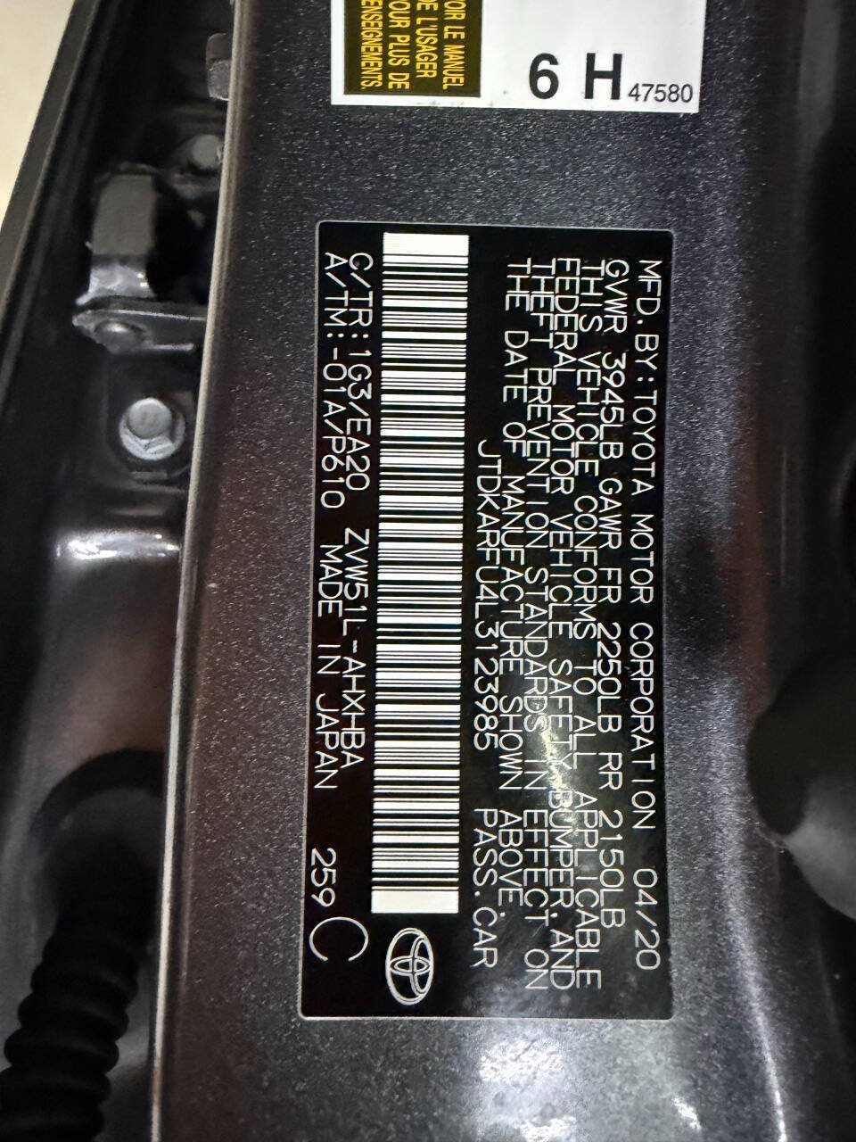Used 2020 Toyota Prius XLE FWD image 30