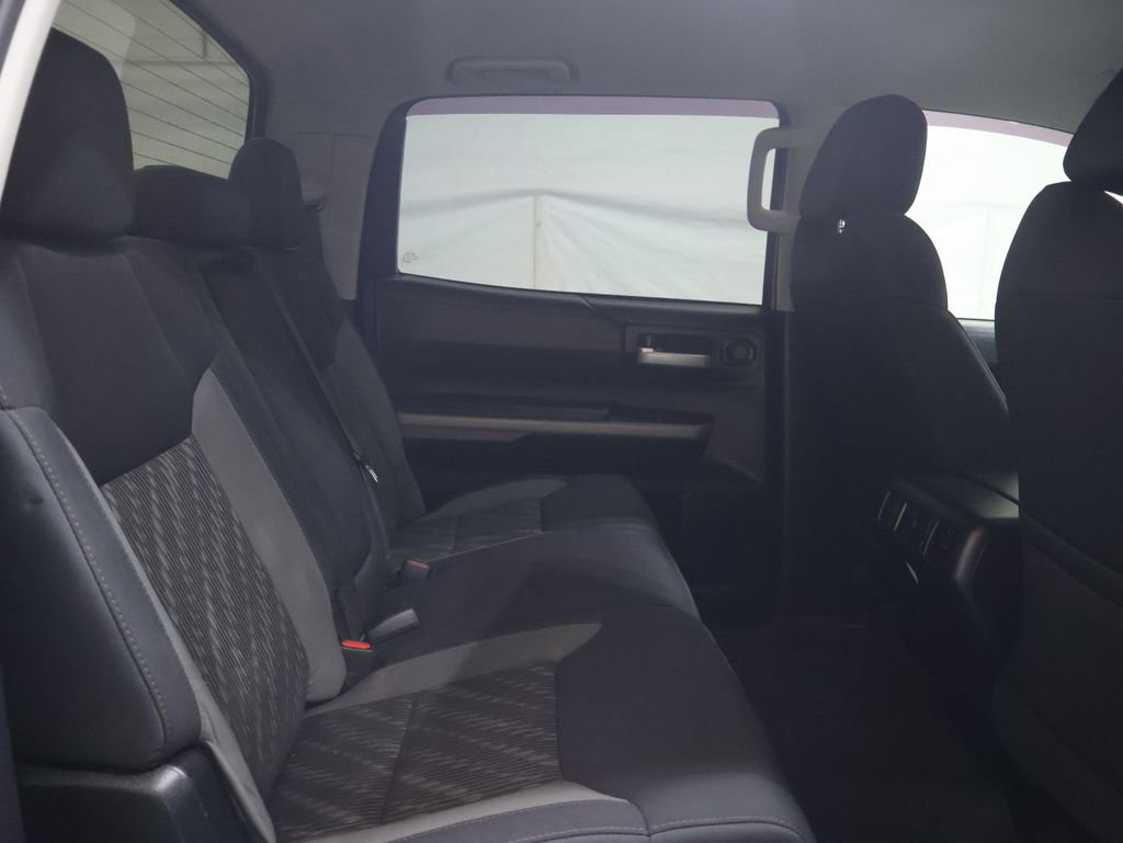 Used 2023 Chevrolet Express 3500 LS image 25