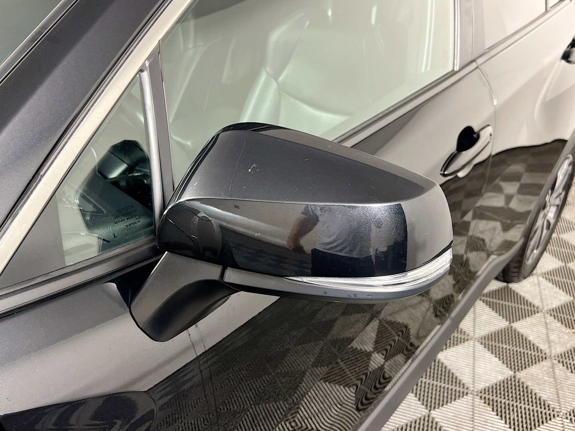 Used 2024 Toyota Corolla Cross XLE image 12