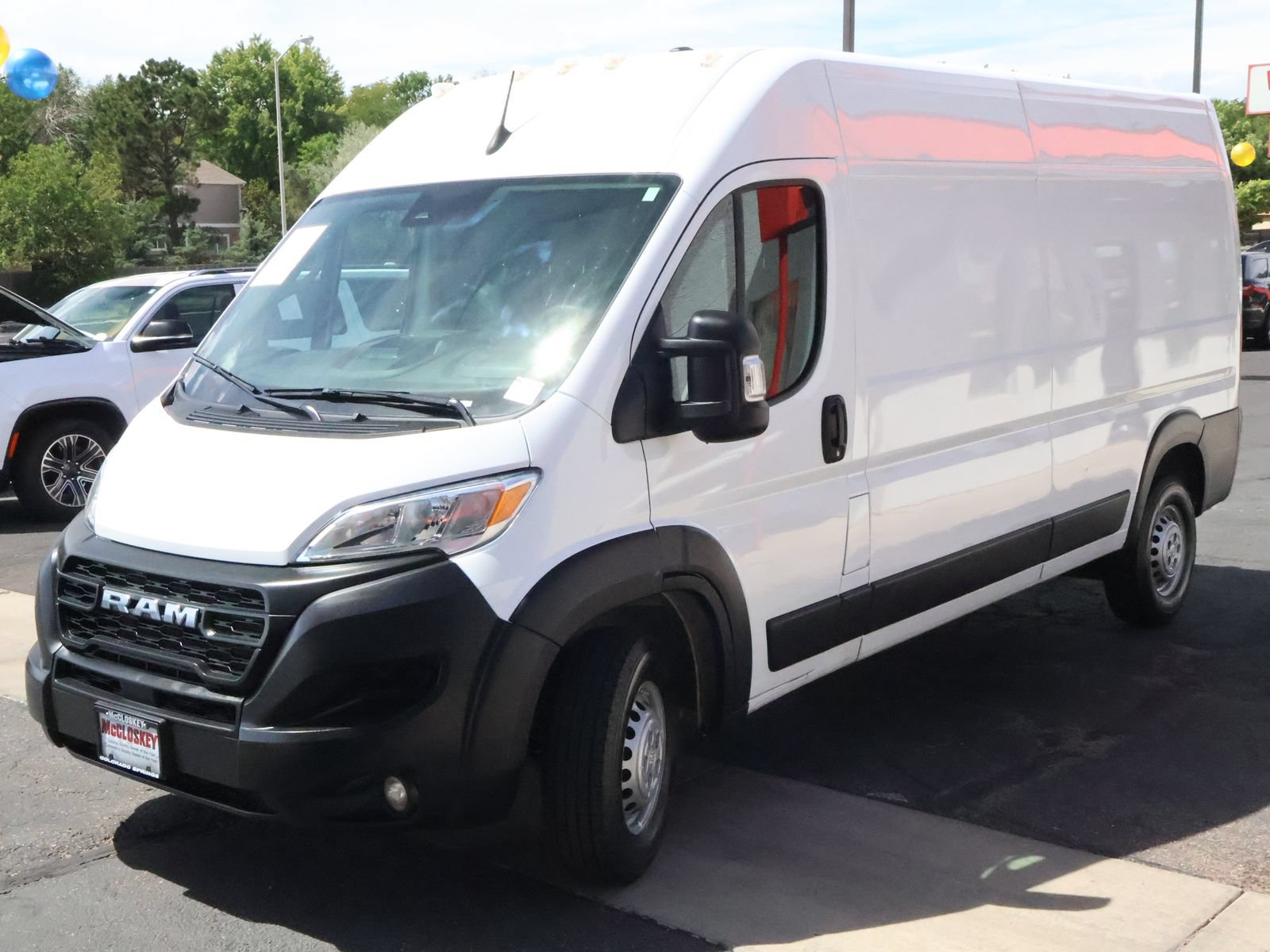Used 2025 RAM ProMaster 2500 w/ Convenience Group FWD image 16