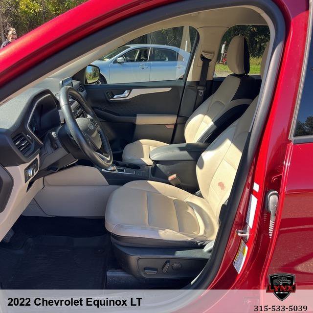 Used 2022 Chevrolet Equinox LT image 13