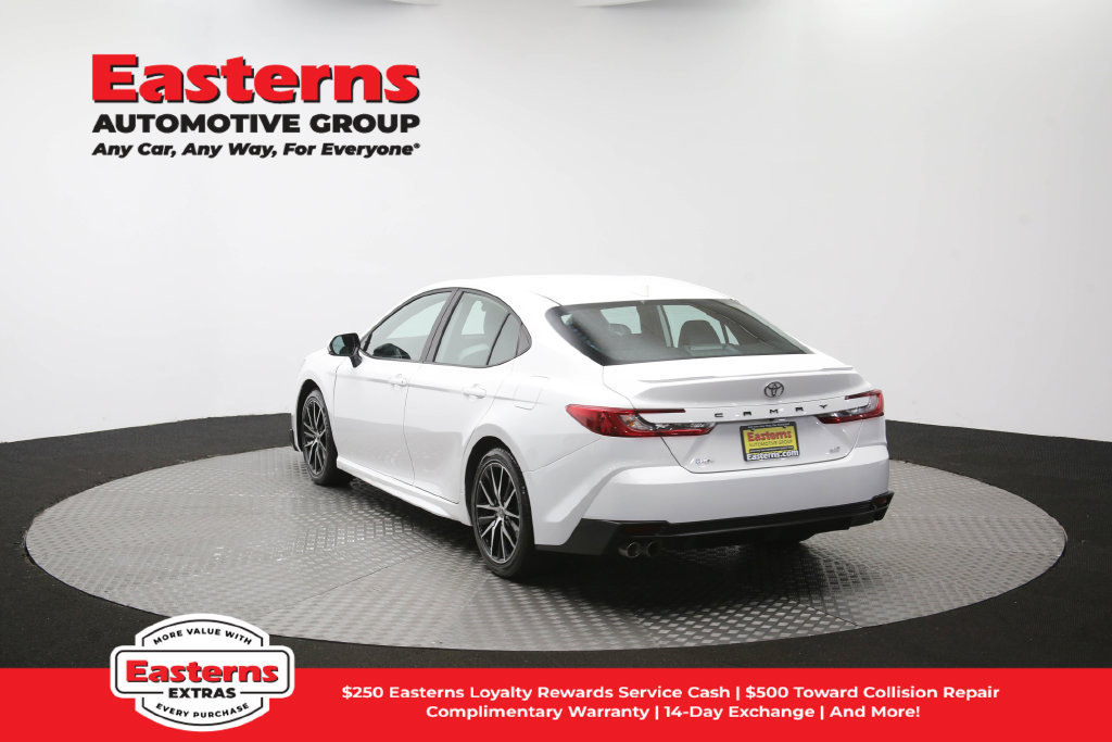 Used 2025 Toyota Camry SE FWD image 64