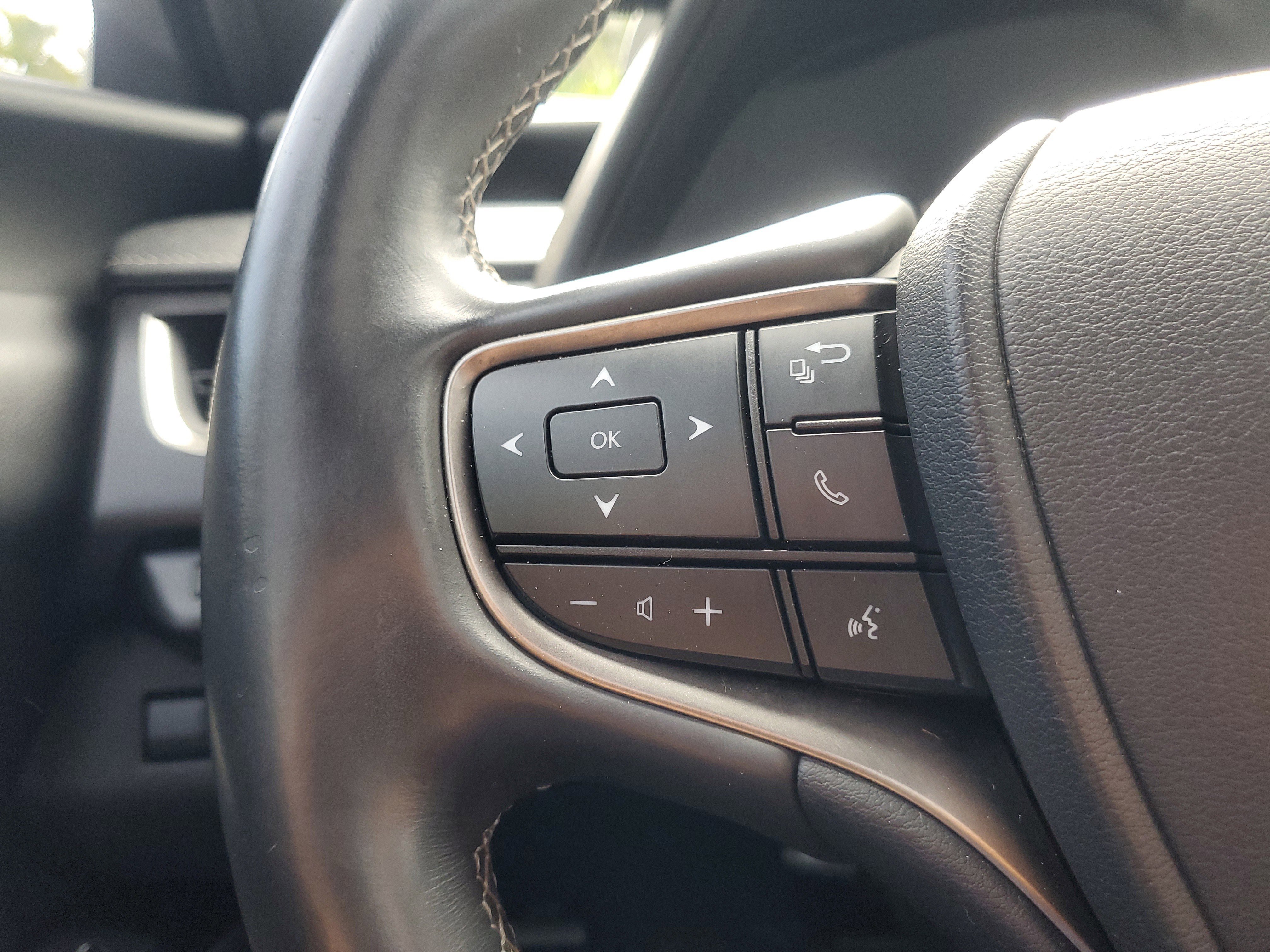 Used 2019 Lexus UX 250h image 22