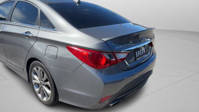 Used 2014 Hyundai Sonata SE w/ Premium Package 04 image 4