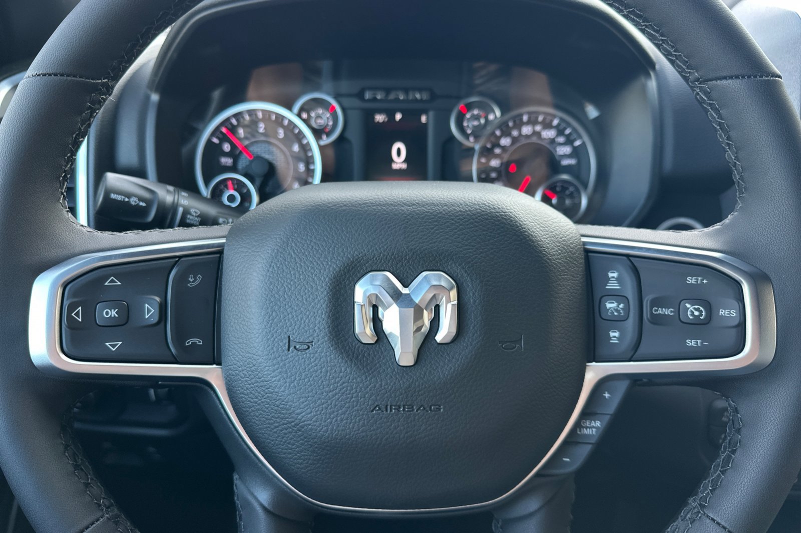 New 2026 RAM 1500 4x4 Crew Cab image 21