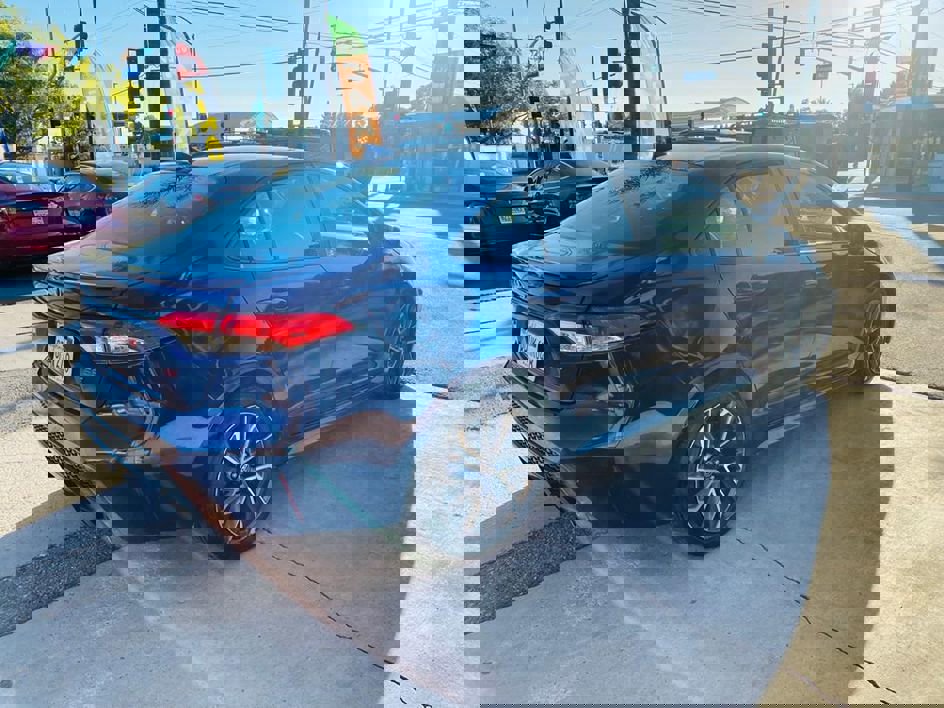 Used 2020 Toyota Corolla SE w/ Carpet Mat Package (TMS) FWD image 16