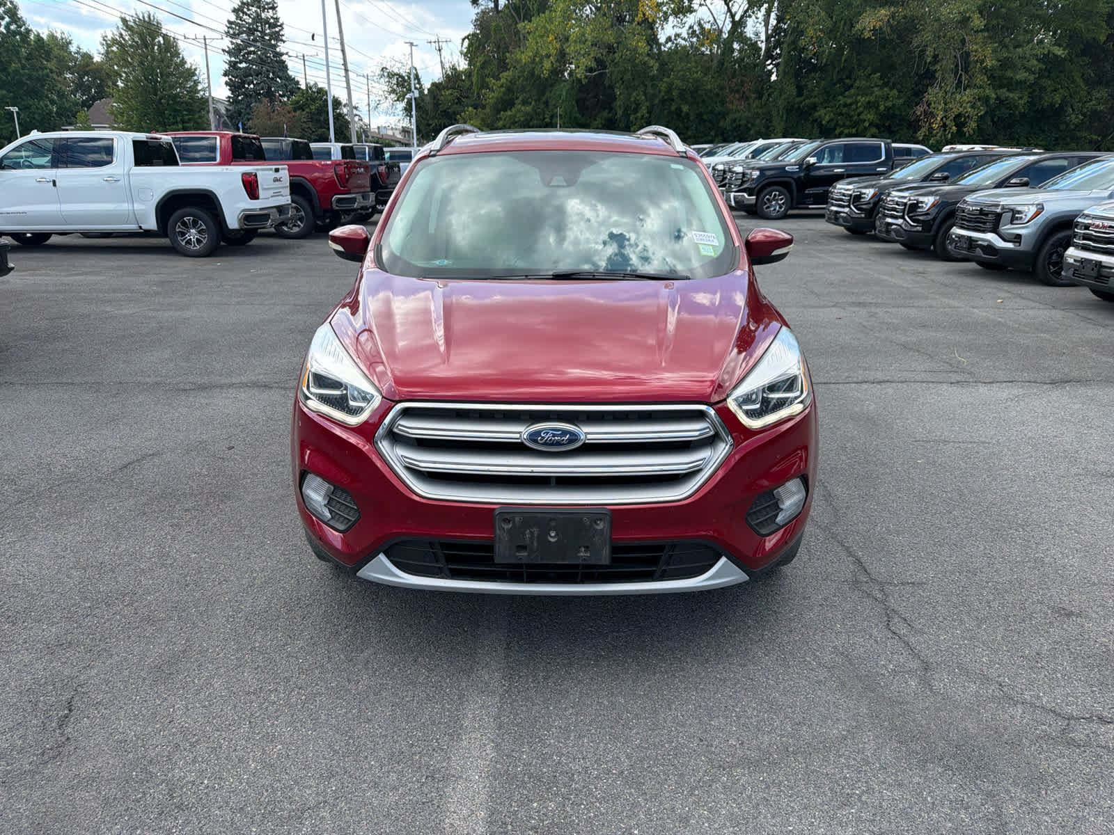 Used 2017 Ford Escape Titanium w/ Equipment Group 301A AWD/4WD image 18