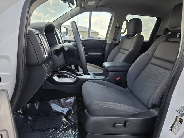 Used 2023 Nissan Frontier SV w/ Technology Package RWD image 12