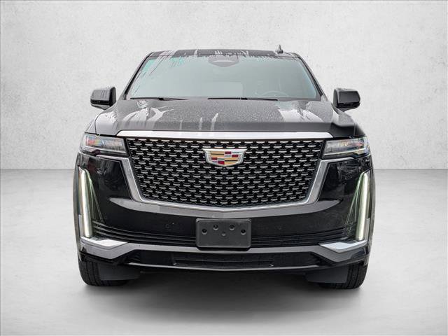 Used 2024 Cadillac Escalade Premium Luxury image 2
