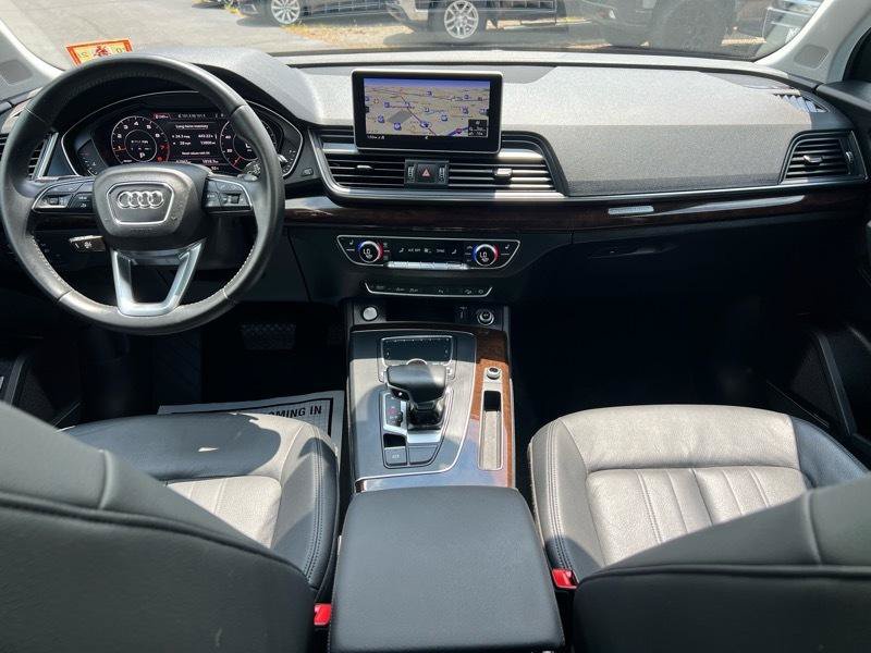 Used 2019 Audi Q5 2.0T Premium Plus w/ Premium Plus Package AWD/4WD image 13