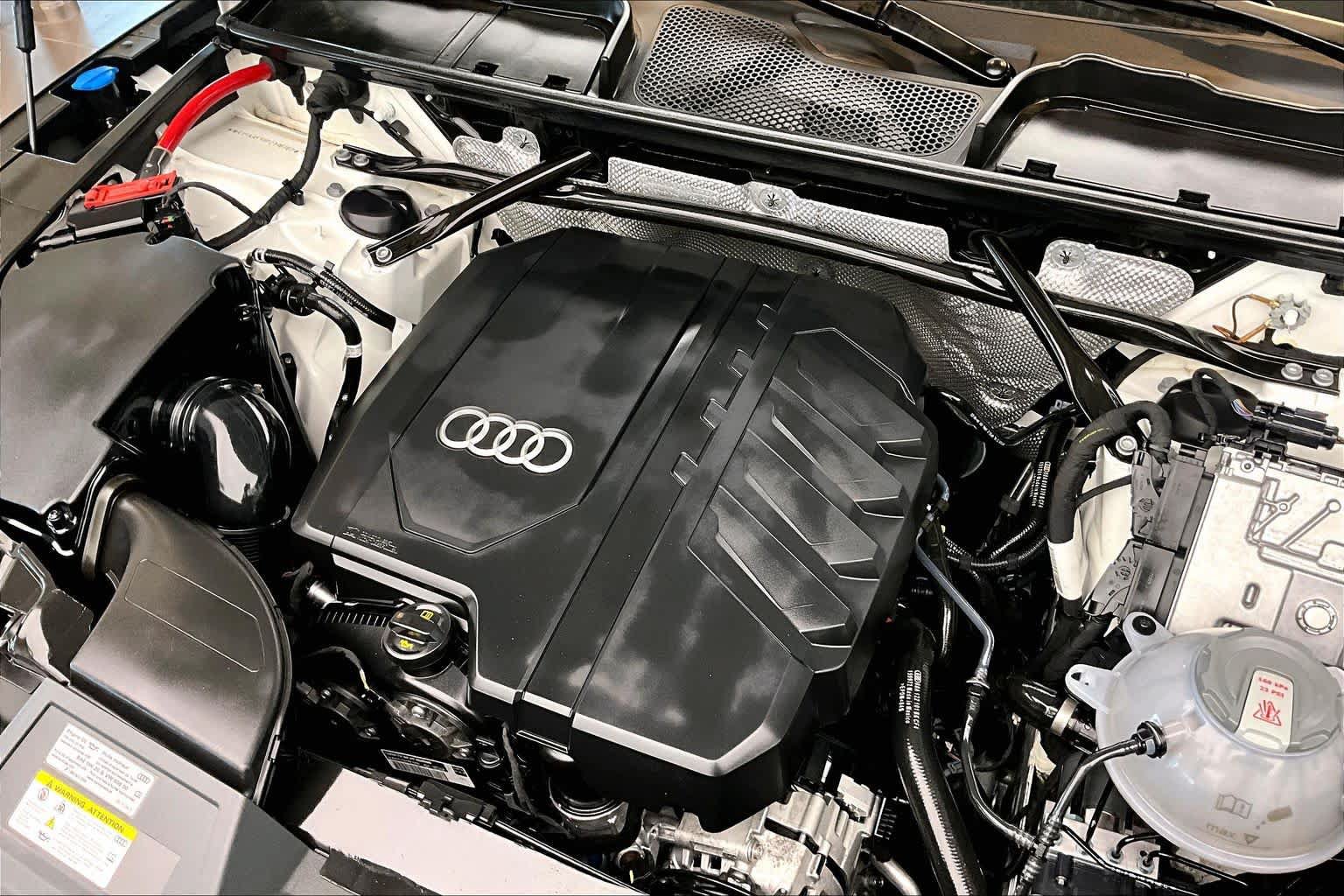 Used 2023 Audi Q5 2.0T Premium Plus w/ Premium Plus Package AWD/4WD image 30