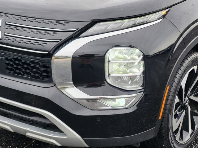 Used 2024 Mitsubishi Outlander SE image 8