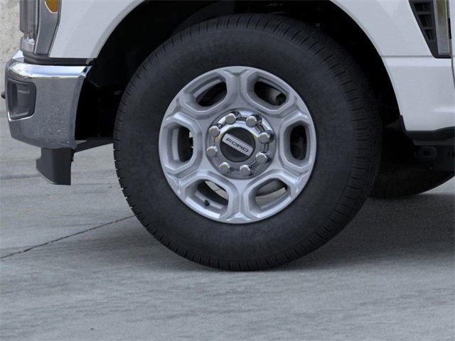 New 2026 Ford F250 XLT image 19