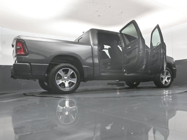 New 2027 RAM 1500 Express AWD/4WD image 64