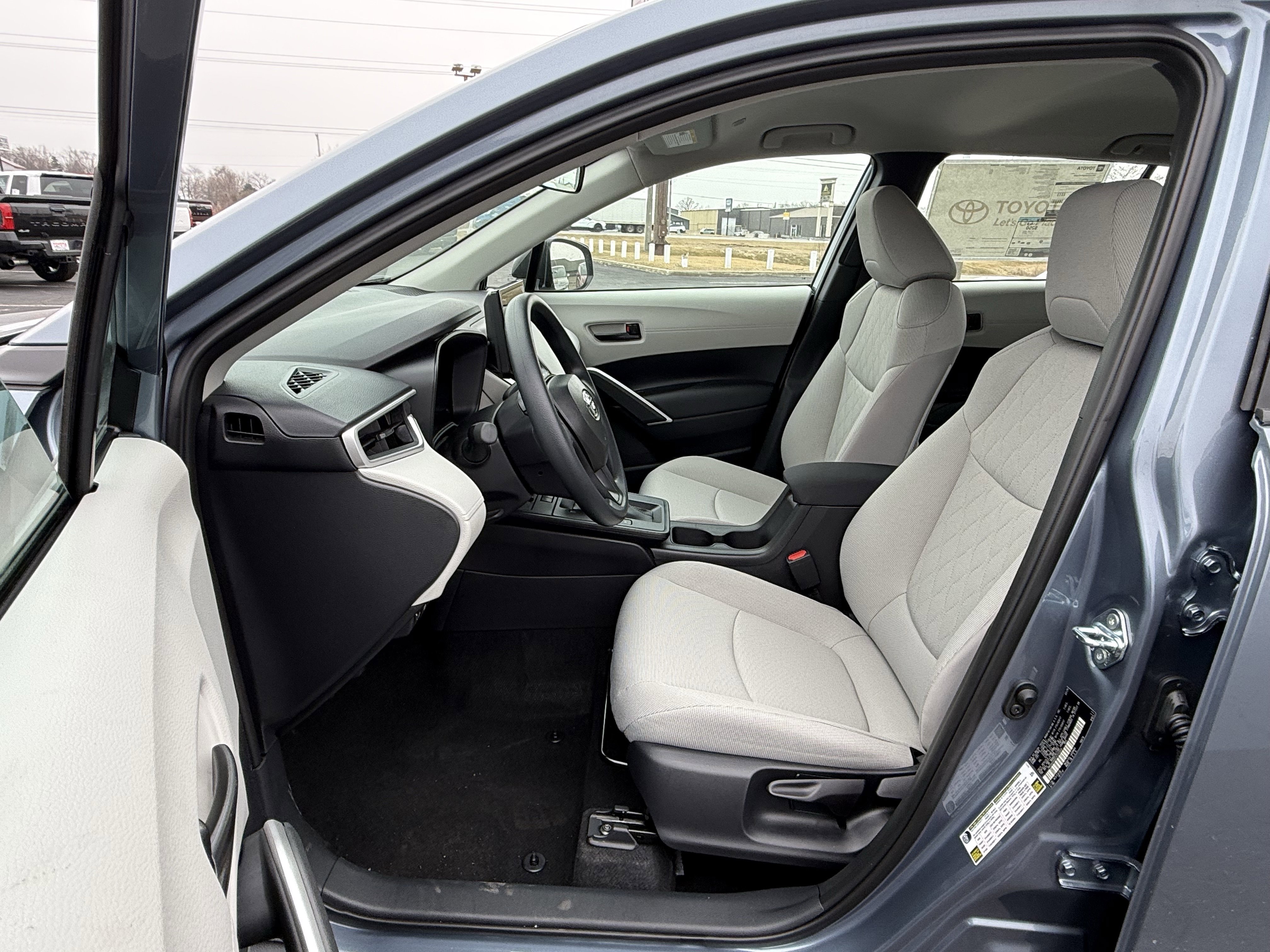 New 2026 Toyota Corolla Cross L image 8