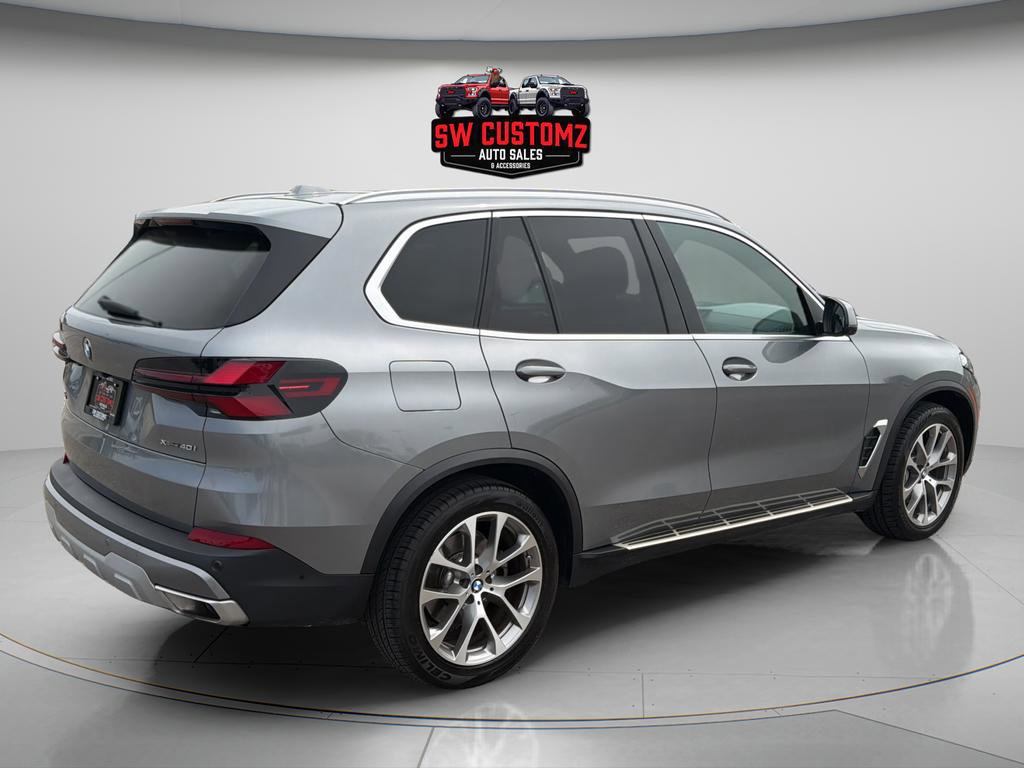 Used 2024 BMW X5 xDrive40i AWD/4WD image 7