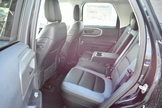 New 2025 Ford Bronco Sport Outer Banks image 32