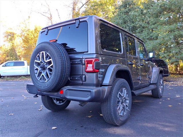 New 2026 Jeep Wrangler Sahara image 3