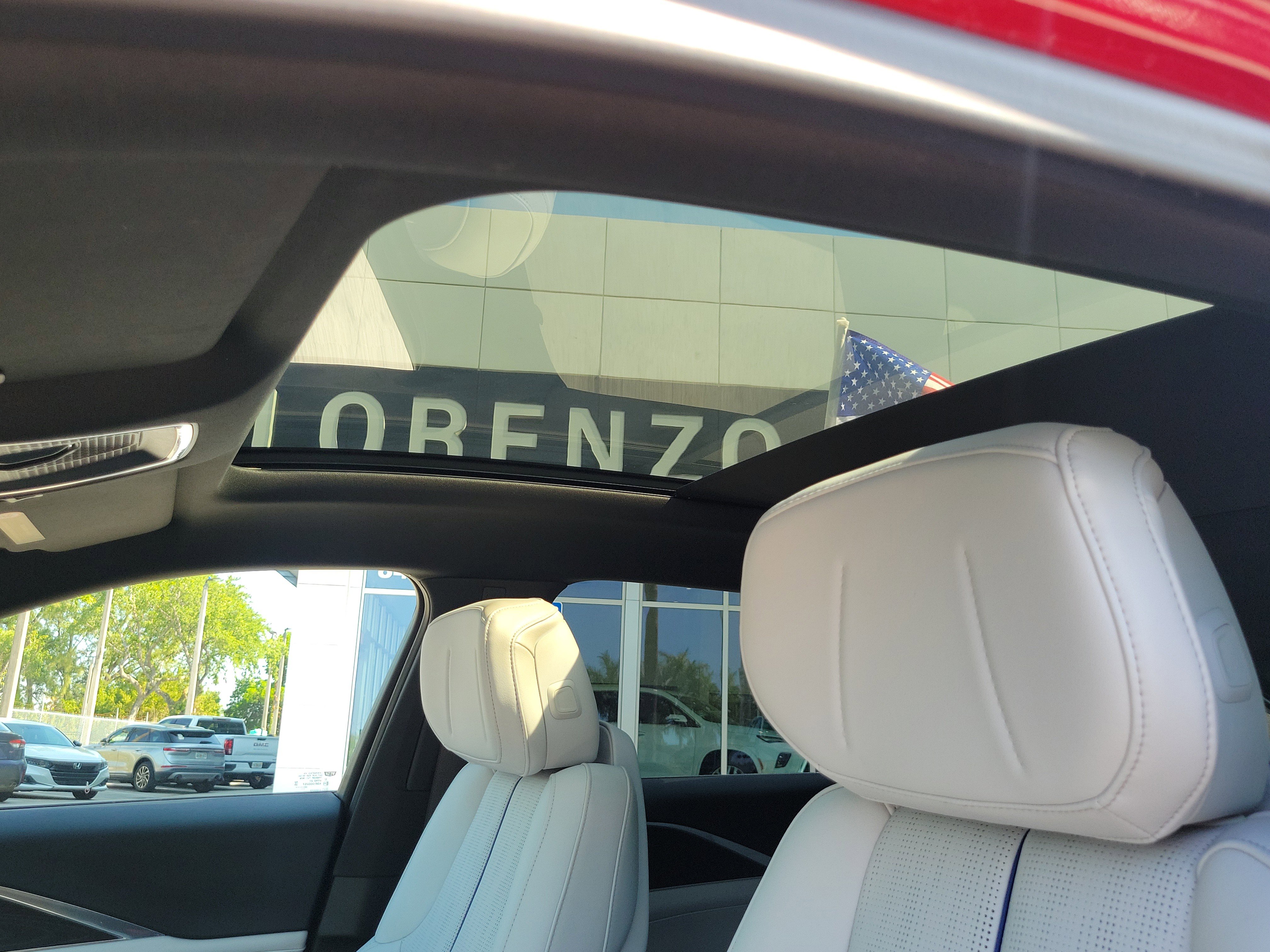 Used 2024 Cadillac Lyriq Luxury RWD image 21