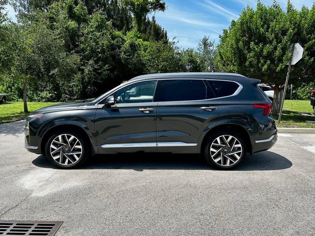 Used 2023 Hyundai Santa Fe Calligraphy image 3
