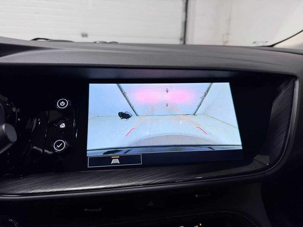 Used 2023 Buick Envision Essence w/ Sport Touring Package AWD/4WD image 26