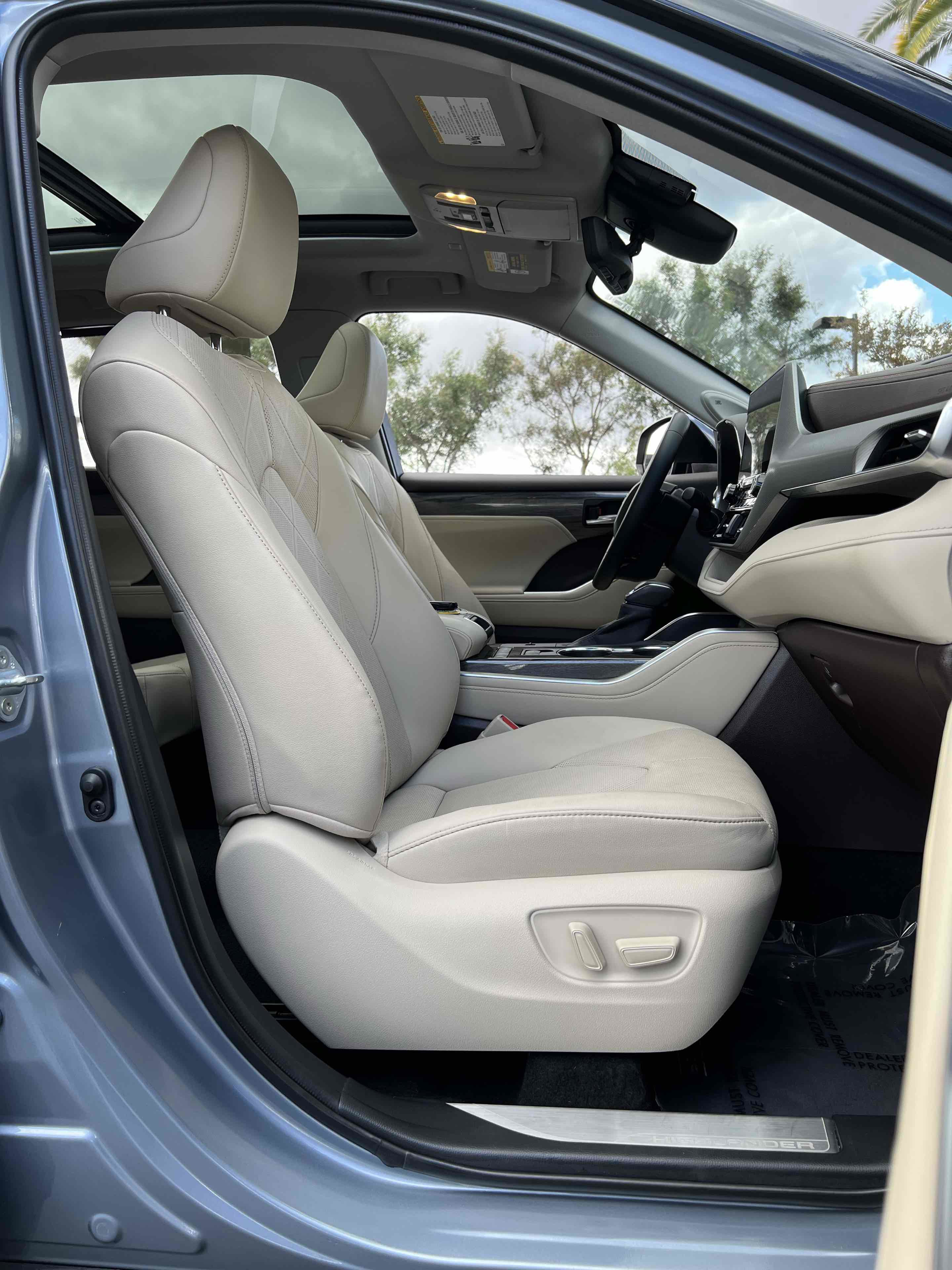 Used 2020 Toyota Highlander Platinum image 39