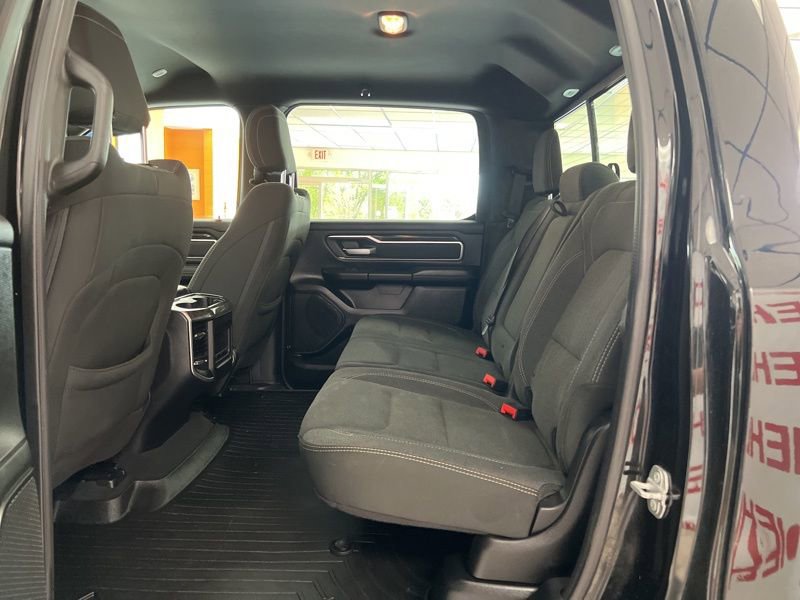 Used 2019 RAM 1500 Big Horn AWD/4WD image 15
