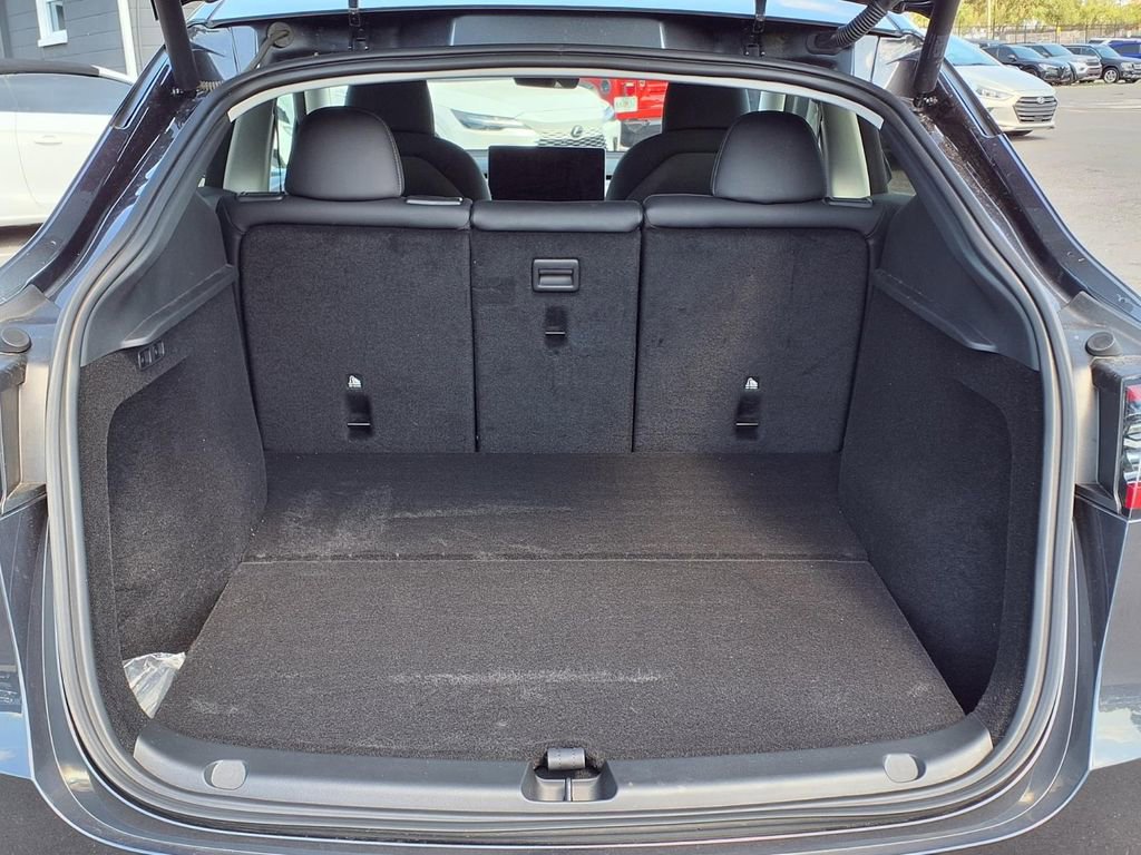 Used 2025 Tesla Model Y Long Range RWD image 18
