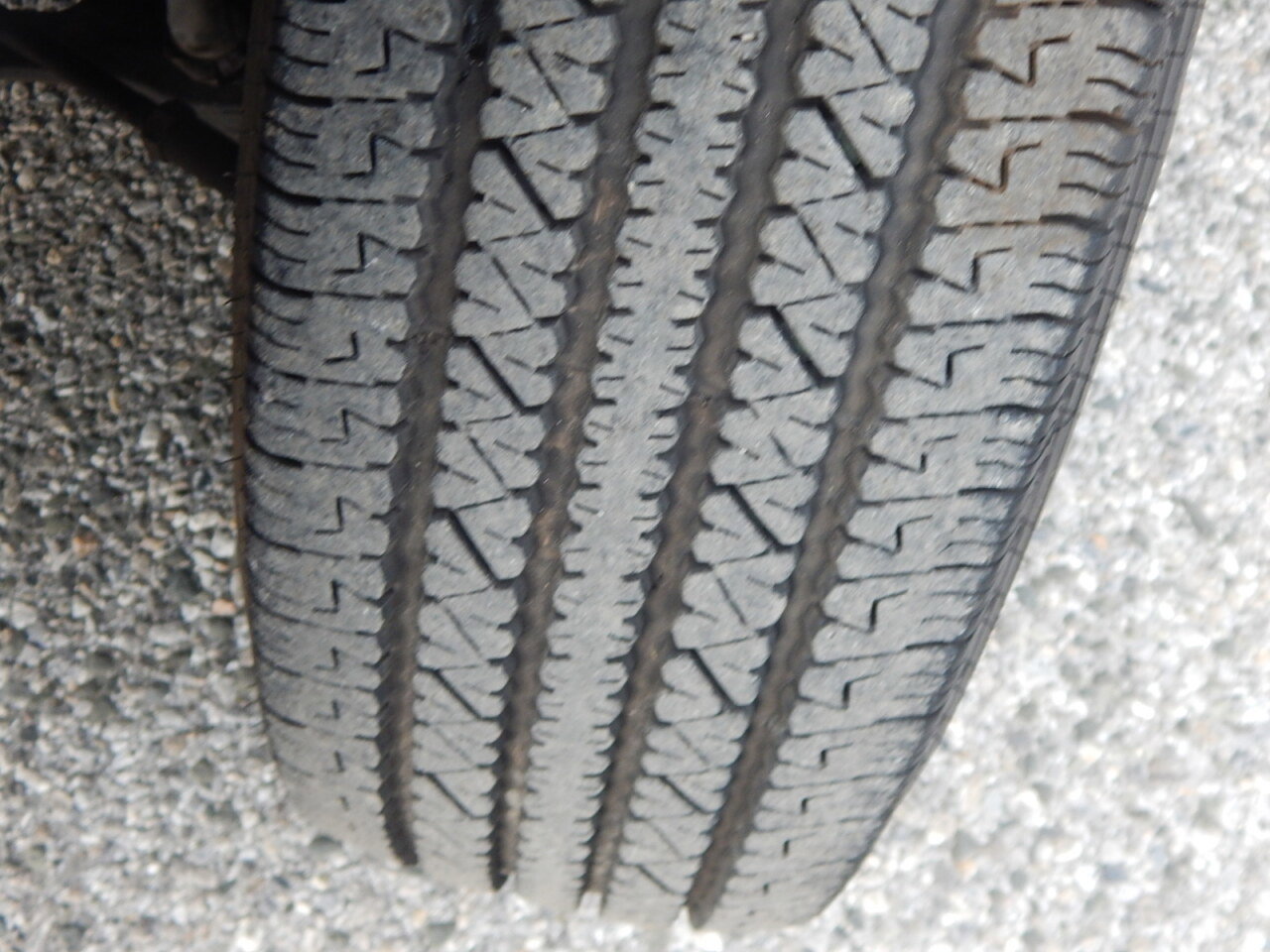 Used 2024 Chevrolet Express 2500 w/ Driver Convenience Package image 27