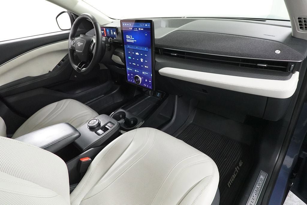 Used 2021 Ford Mustang Mach-E Premium AWD/4WD image 35