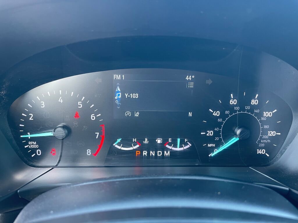 Used 2020 Ford Escape SEL image 9