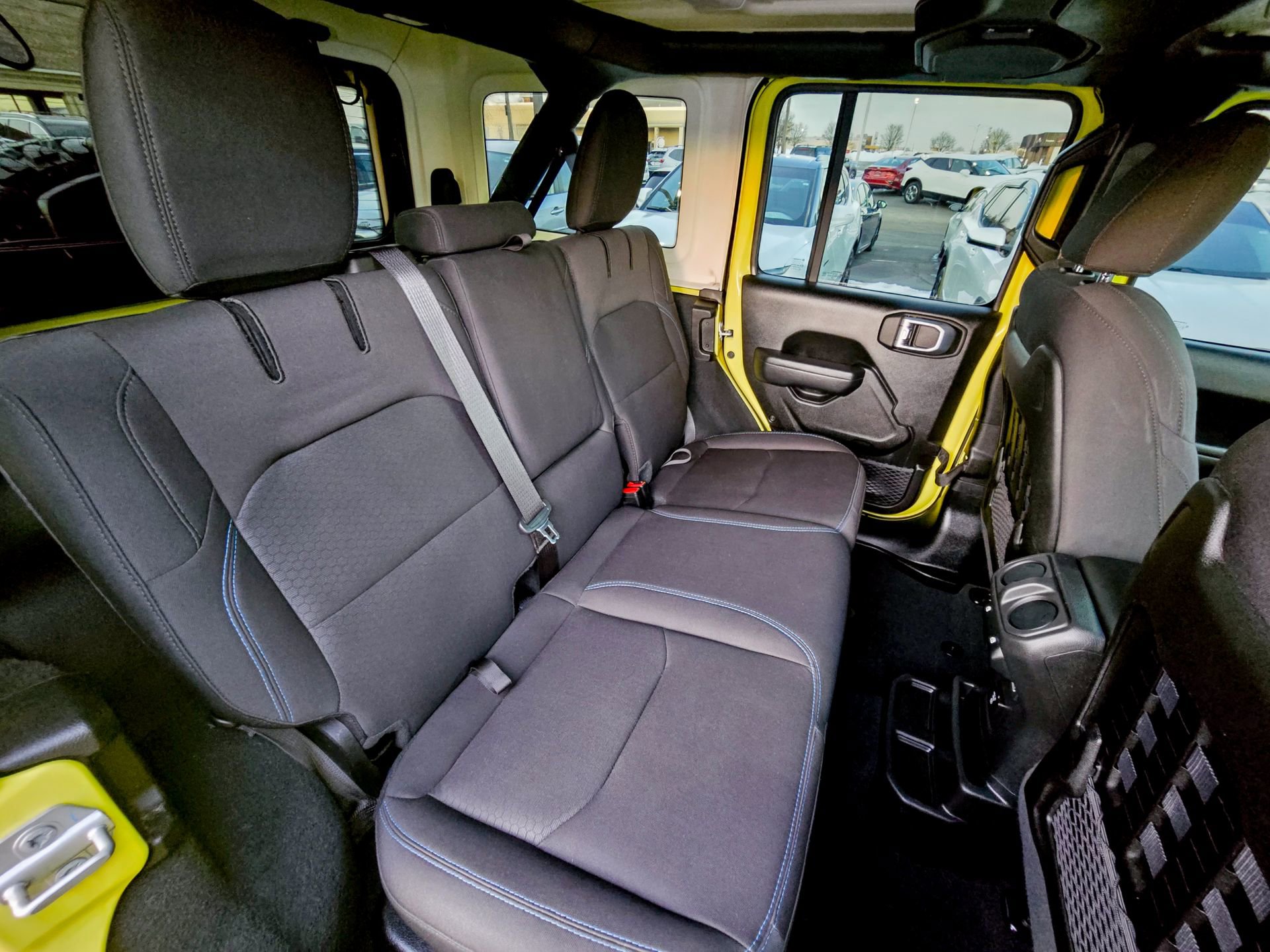 Used 2022 Jeep Wrangler Unlimited Rubicon 4xe w/ Safety Group image 34