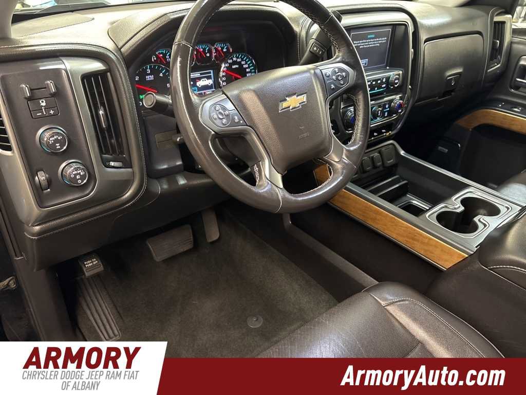 Used 2018 Chevrolet Silverado 1500 LTZ w/ LTZ Plus Package image 11