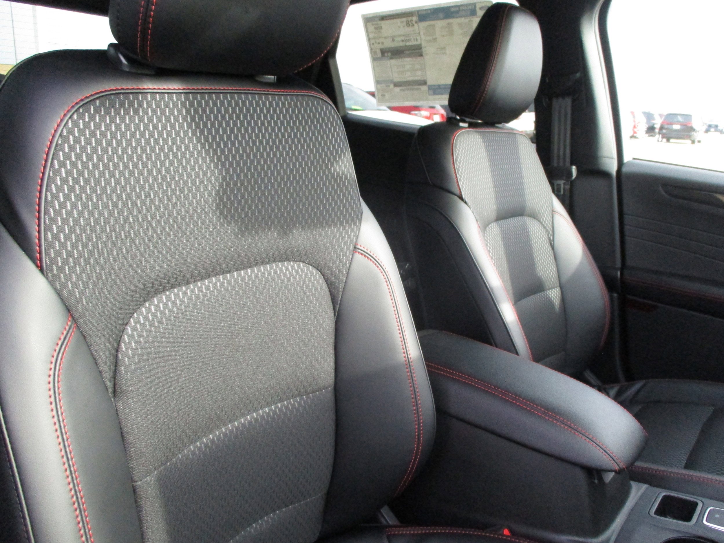 New 2026 Ford Escape ST-Line w/ Tech Pack #1 image 40
