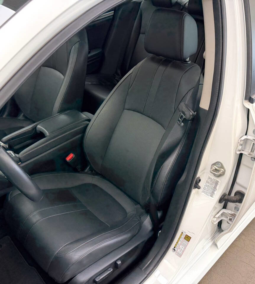 Used 2017 Honda Civic EX-L image 43