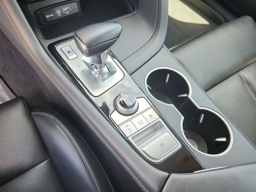 Used 2021 Genesis G70 2.0T AWD/4WD image 23