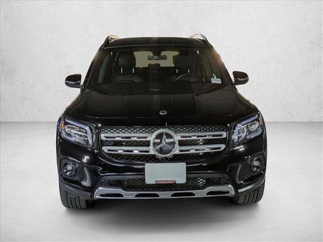 Used 2023 Mercedes-Benz GLB 250 4MATIC image 2