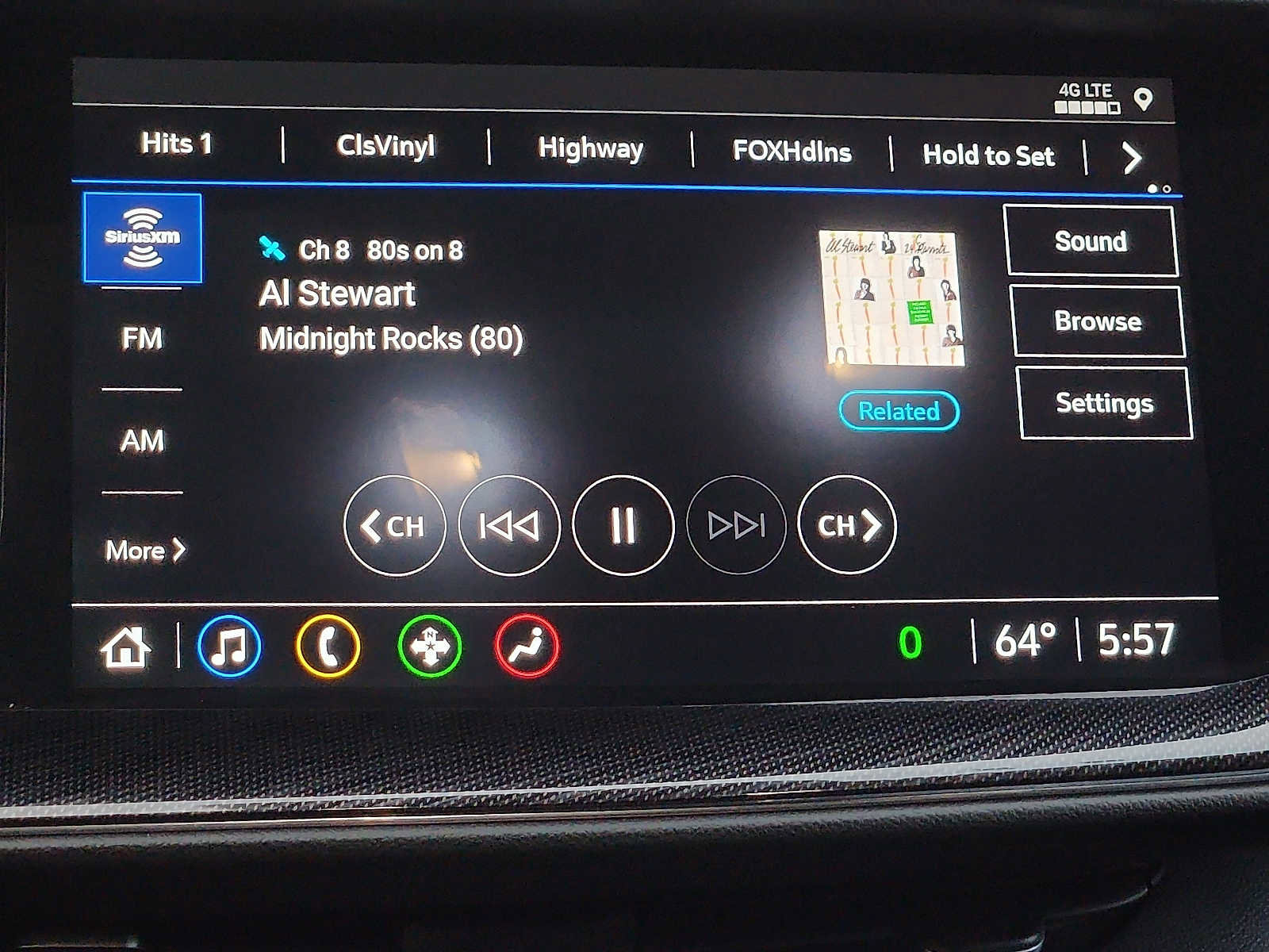 Used 2023 Buick Envision Essence w/ Sport Touring Package image 16