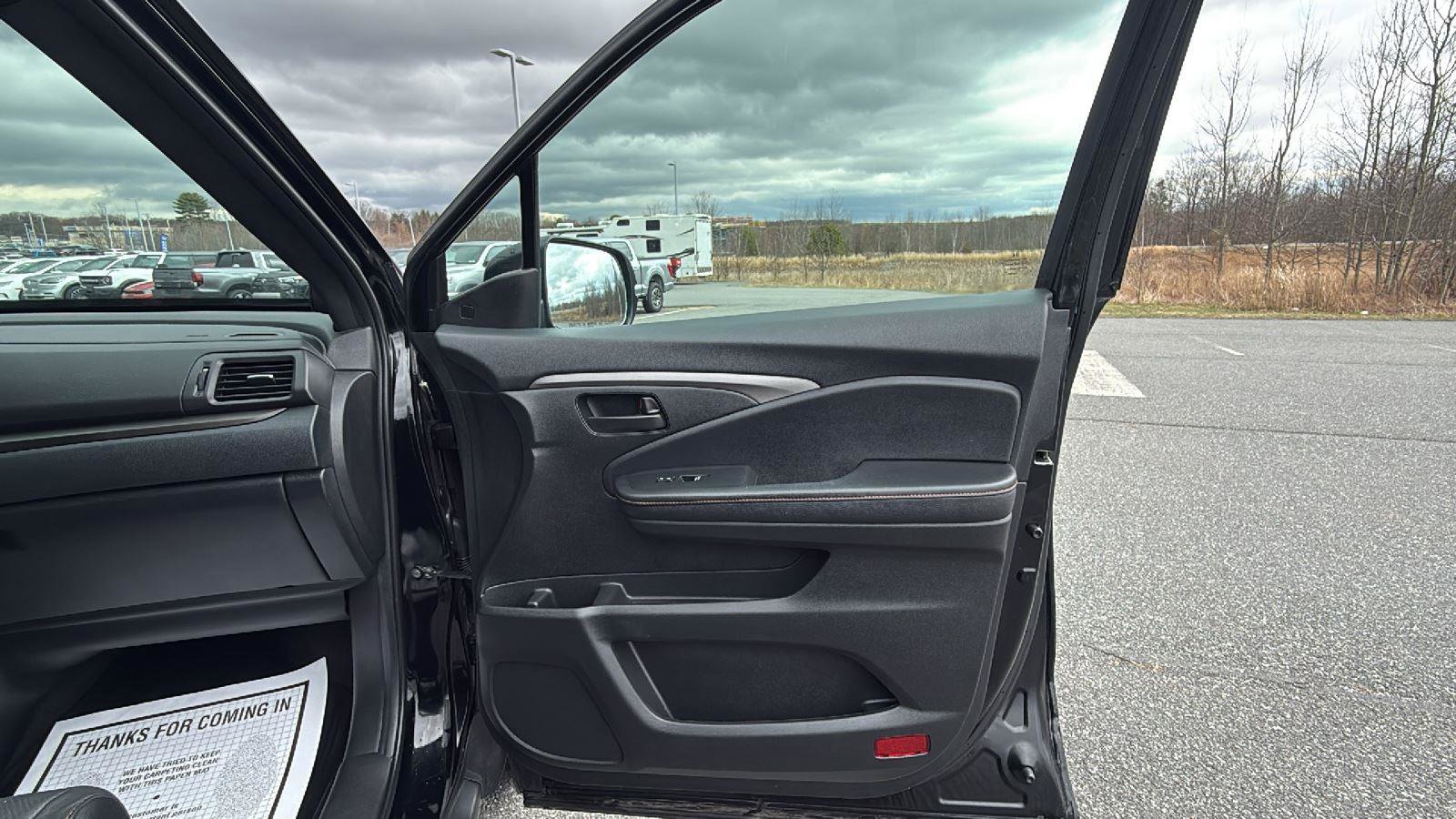 Used 2022 Honda Passport TrailSport image 17