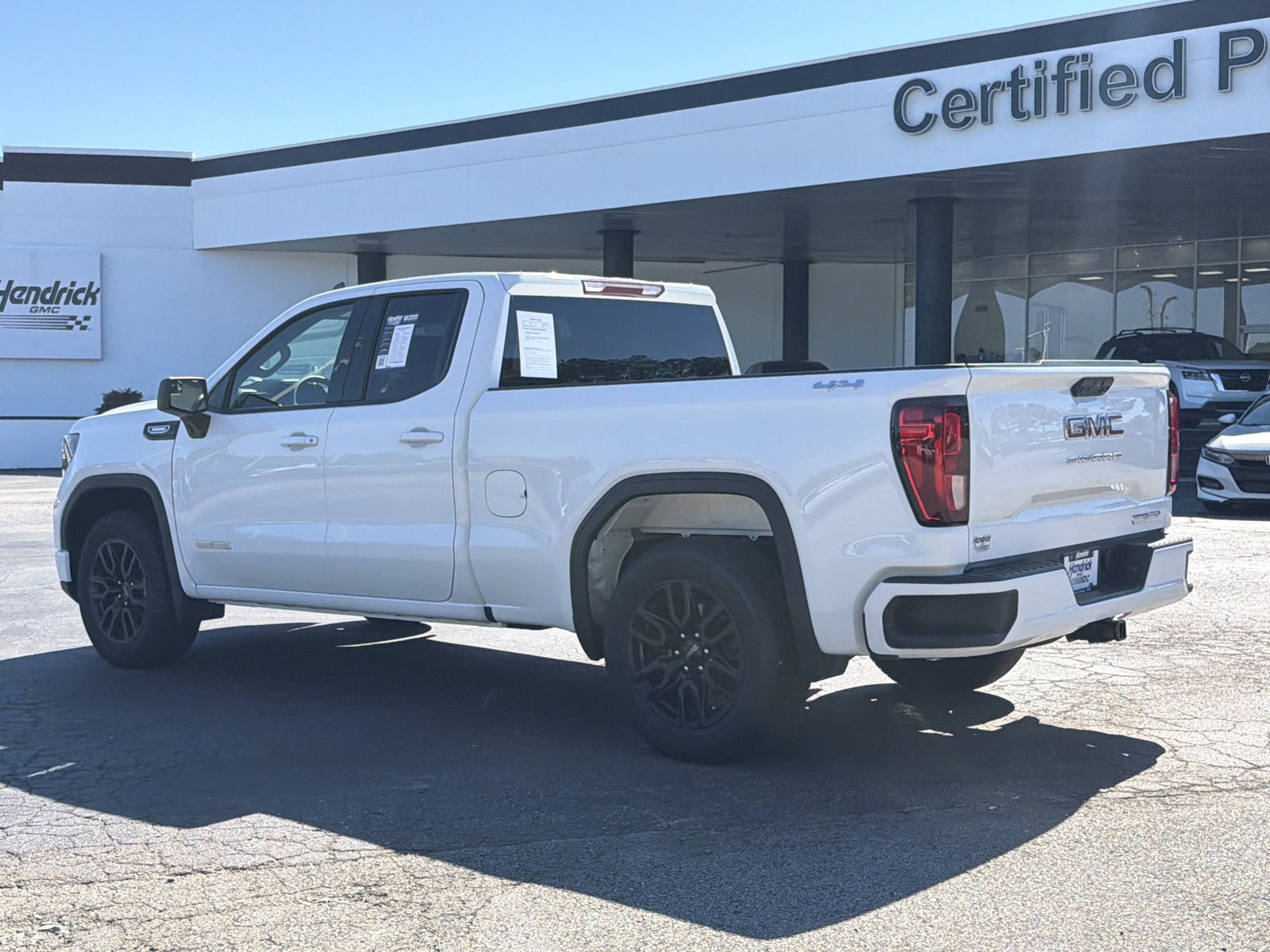 Used 2024 GMC Sierra 1500 Elevation AWD/4WD image 10