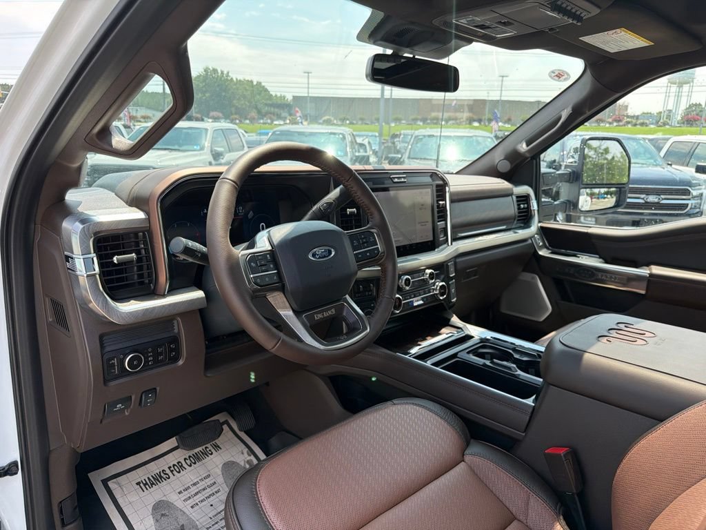 New 2026 Ford F350 King Ranch w/ Chrome Package AWD/4WD image 11
