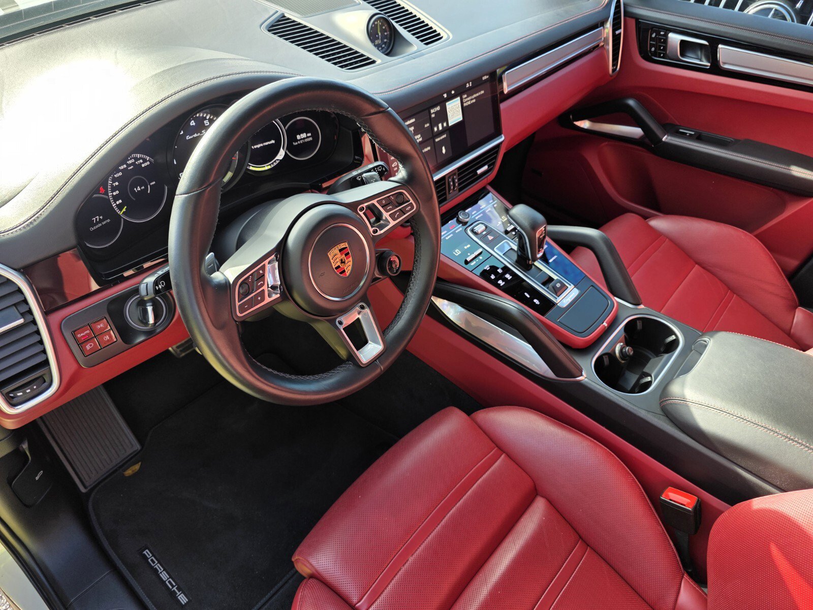 Used 2021 Porsche Cayenne Turbo S AWD/4WD image 11