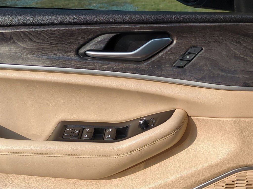 Used 2021 Jeep Grand Cherokee L Limited w/ MOPAR Finishing Package image 23