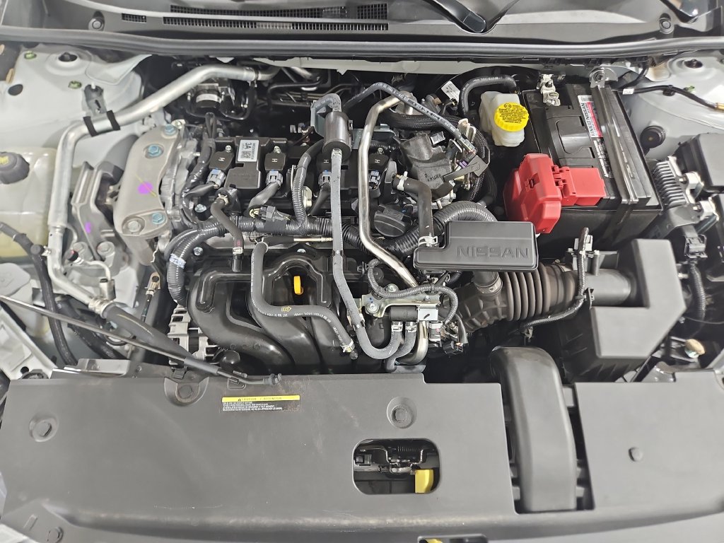Certified 2025 Nissan Sentra SR w/ SR Premium Package FWD image 23
