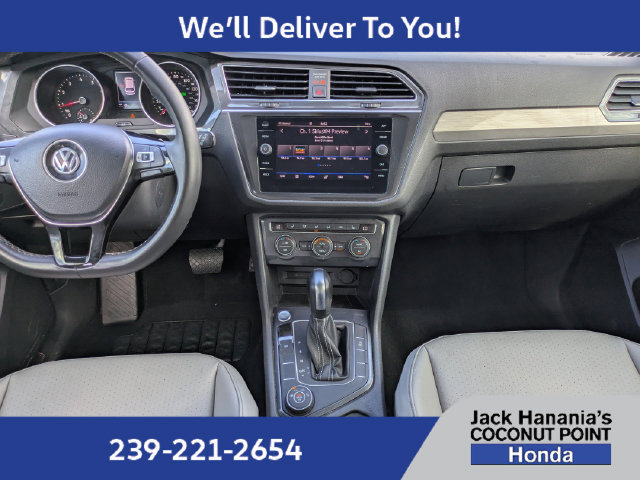 Used 2021 Volkswagen Tiguan SE w/ Panoramic Sunroof Package AWD/4WD image 15