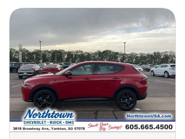 Used 2024 Dodge Hornet GT w/ GT Blacktop Package AWD/4WD image 12