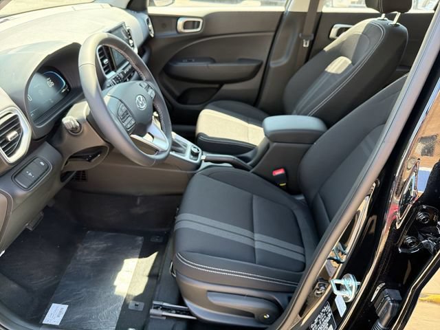 New 2026 Hyundai Venue SEL FWD image 15