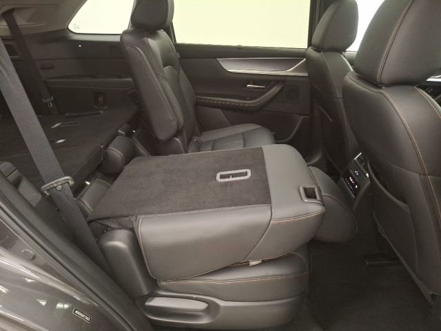 Used 2024 MAZDA CX-90 Plug-In Hybrid w/ Premium Pkg image 60